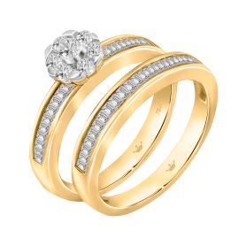 Coronet twin bands with Baguette-cut diamonds in yellow gold - image 1