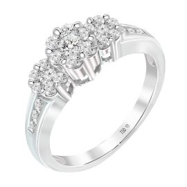 Three-headed 0.50 Carats 18K Gold Diamond Ring
